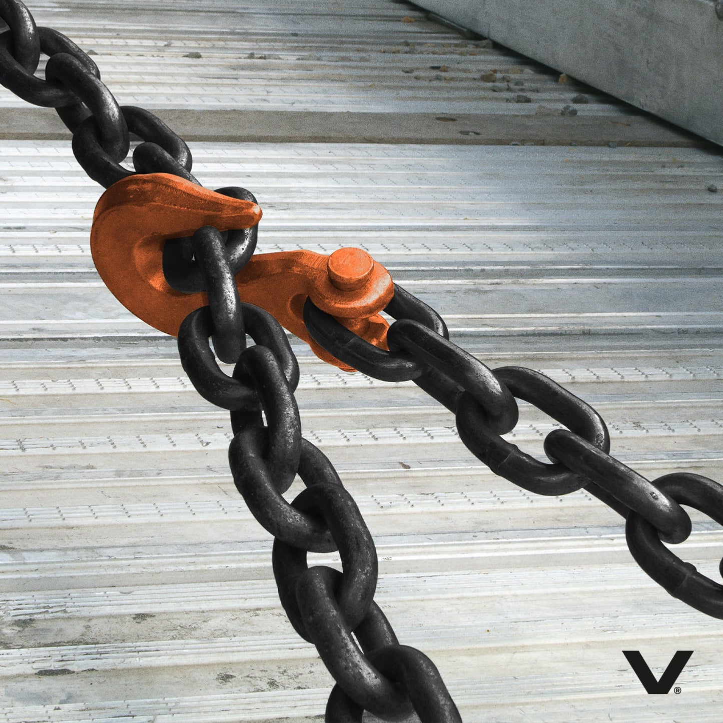 VULCAN Binder/Safety Chain with Clevis Grab Hooks - Grade 80 - 3/8 Inch x 10 Foot - 7,100 Pound Safe Working Load