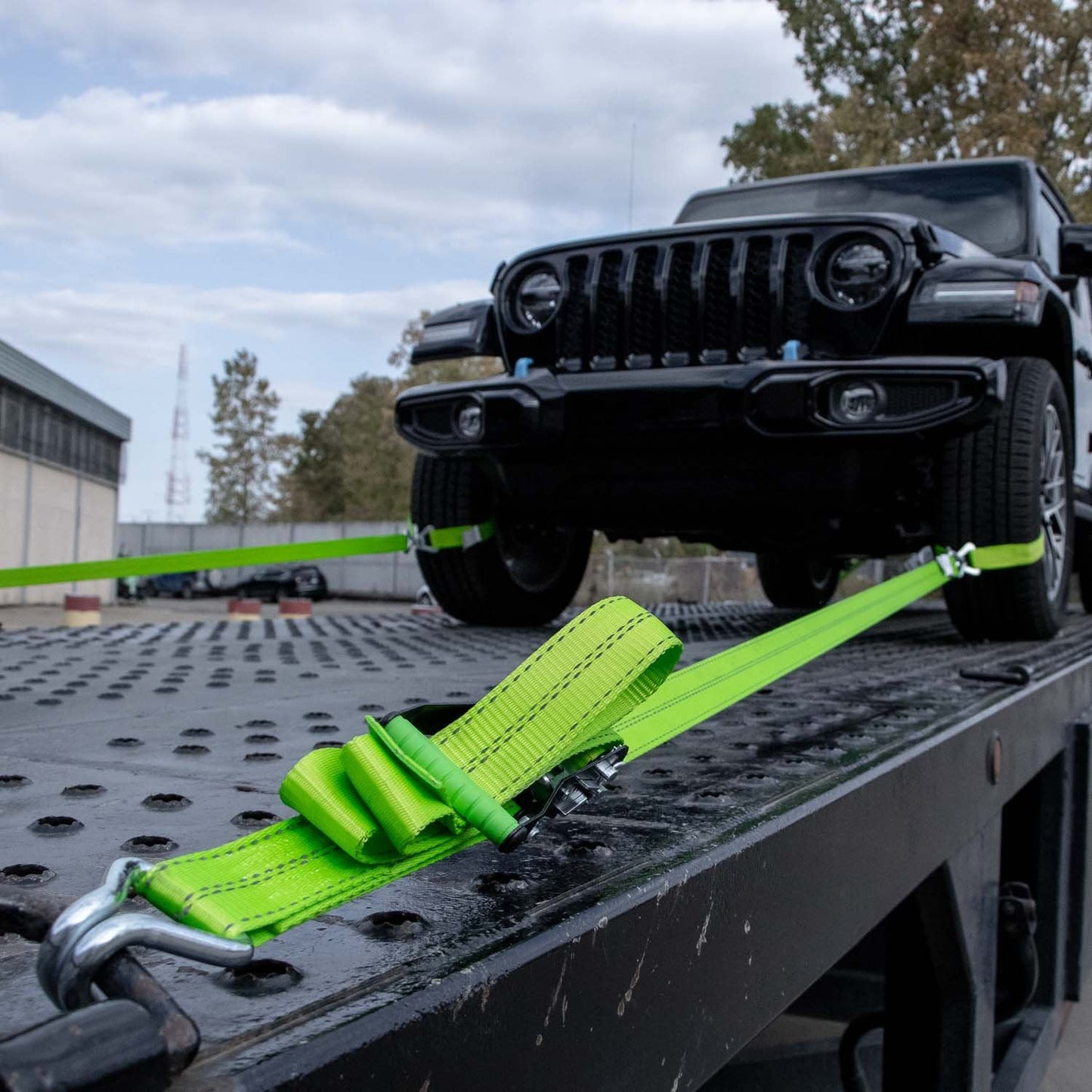 VULCAN Complete Axle Strap Tie Down Kit with Wire J-Hook Ratchet Straps - Heavy Duty High-Viz Green Reflective Webbing - Includes (4) 22 And (4) 36 Inch Axle Tie Downs, And (4) 8' Wire Hook Straps