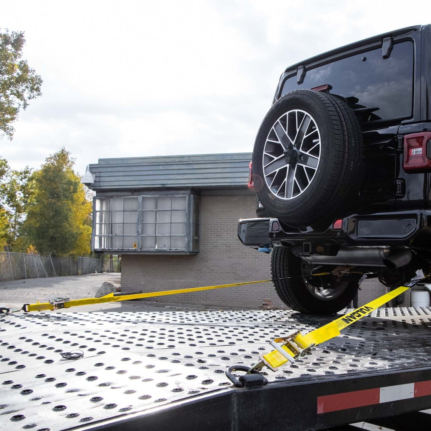 VULCAN Complete Axle Strap Tie Down Kit with Snap Hook Ratchet Straps - Classic Yellow Webbing - Includes (4) 22 And (4) 36 Inch Axle Tie Downs, And (4) 8' Snap Hook Straps
