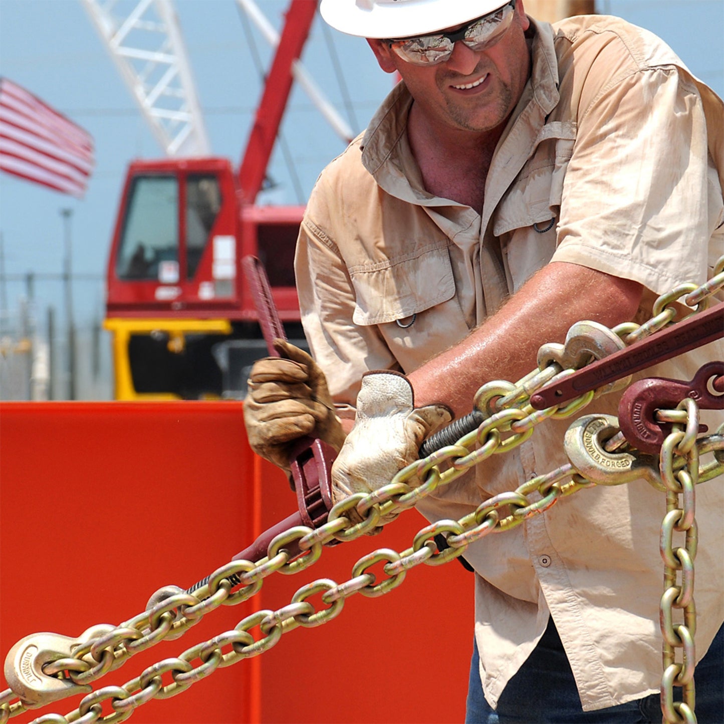 VULCAN Binder Chain with Clevis Grab Hooks - Grade 70 - 5/16 Inch x 16 Foot - 4,700 Pound Safe Working Load