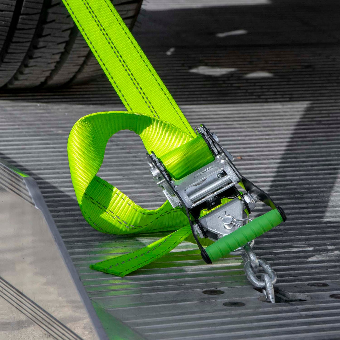 VULCAN 8-Point Vehicle Tie Down Kit with Chain Tails On Both Ends