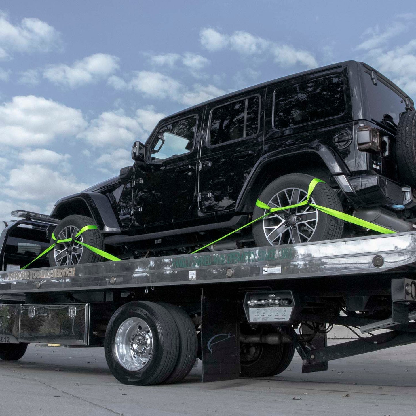 VULCAN 8-Point Vehicle Tie Down Kit with Chain Tails On Both Ends